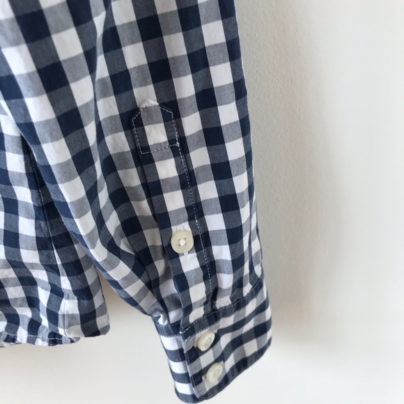 Vineyard Vines white and blue checkered top - Picture 8 of 11